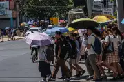 Pagasa Reports High-Pressure System Brings Heat, LPA Causes Rains in Mindanao