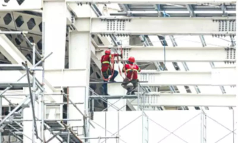 Labor Groups Push for P200 Minimum Wage Hike in Metro Manila