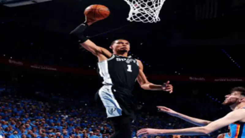 Spurs Outlast Thunder in Double Overtime for First Win in WCF