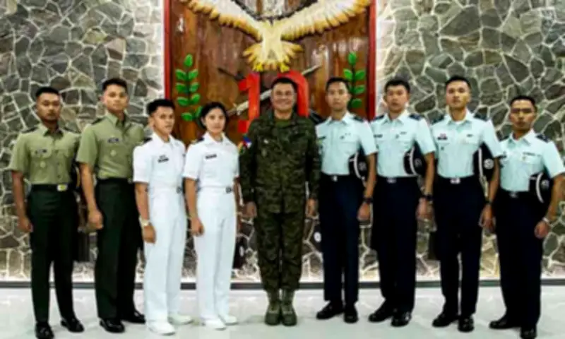 10th ID Commander Welcomes 8 New PMA Officers from Talang Dangal Class
