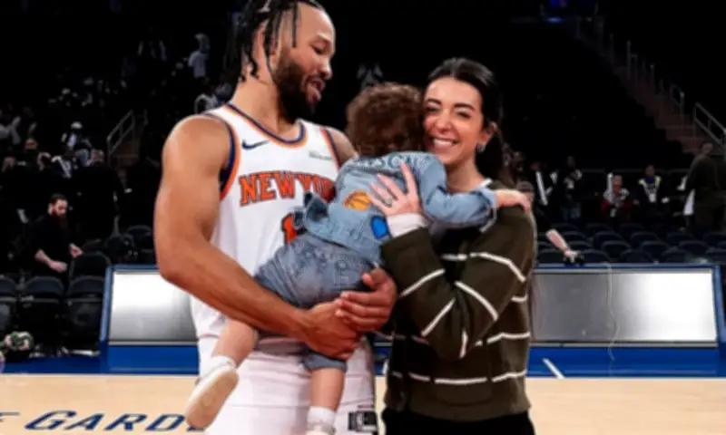 Knicks Owner Advises Players to Abstain from Sex for 10 Weeks During Playoffs