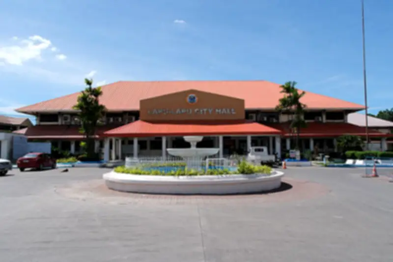Lapu-Lapu City Gives P3,000 Bonus to Employees for 65th Charter Day