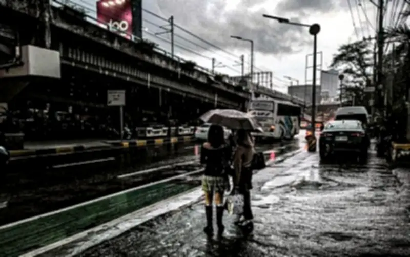 LPA east of Mindanao brings rains, low cyclone chance: PAGASA