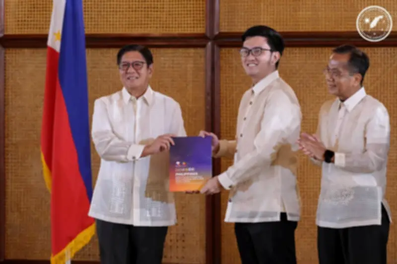 Marcos launches digital platform for transparent government spending