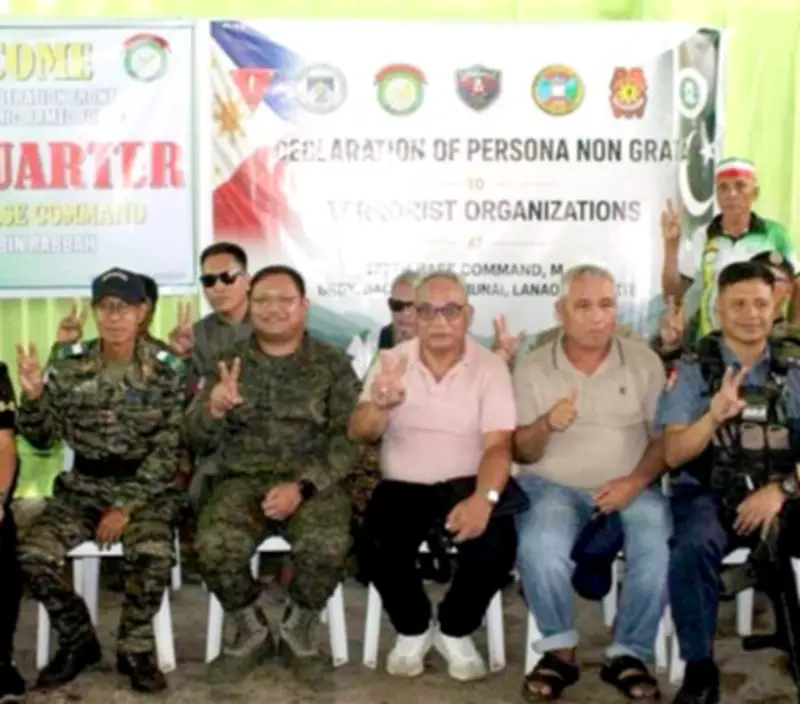MILF Base Commands Declare DI-MG, NPA Persona Non Grata in Lanao del Norte