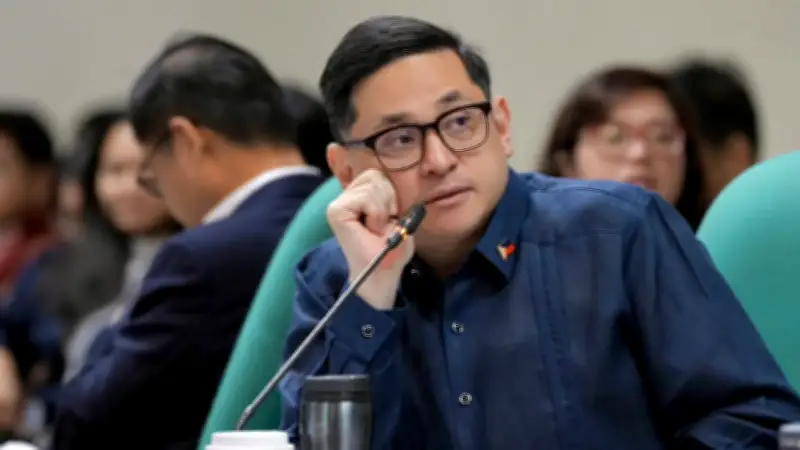 Sen. Bam Aquino Backs Cayetano's Call to Address Child Stunting Crisis