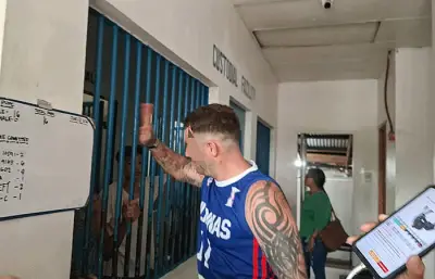British Man Requests Jail Time After Befriending Inmates