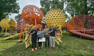 Leeroy New's Mebuyan's Cloud Installation Unveiled at Filinvest Mimosa Plus