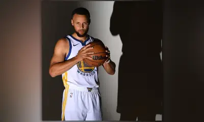 Stephen Curry Signs Major Shoe and Apparel Deal with Li-Ning