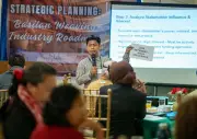 Basilan develops 5-year roadmap to boost Tennun weaving industry