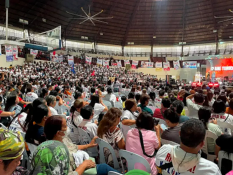 3,000 supporters launch 'Kalig-on sa Bisaya' movement for Risa Hontiveros in Cebu