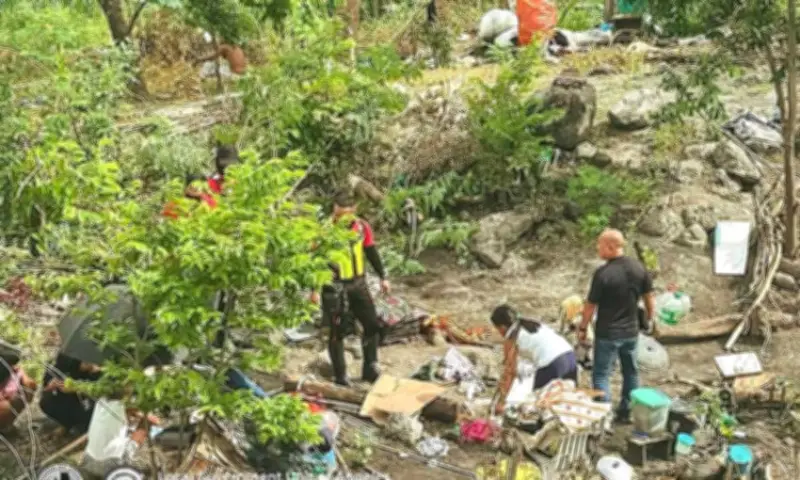 Angeles City clears Abacan River easement to prevent flooding