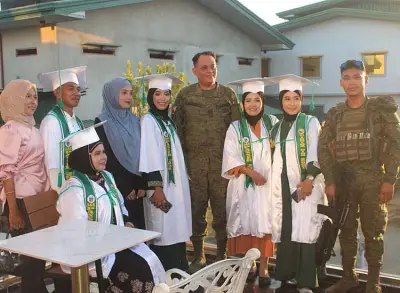 223 ALS Learners Graduate in Sulu, 33 Under Army Literacy Patrol